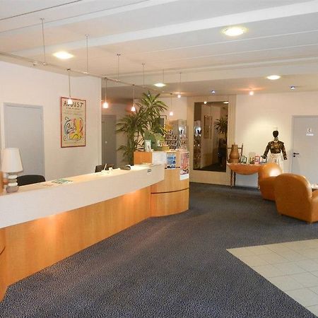 קמפר Hotel Dupleix - Hyper Centre - Parking Et Garage Gratuit מראה חיצוני תמונה